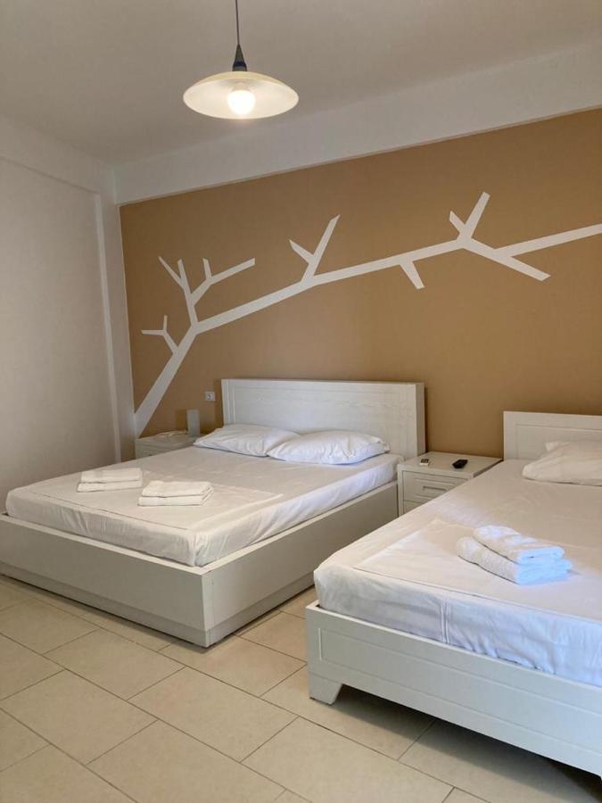Aldi'S Guest House Vlorë Exteriér fotografie
